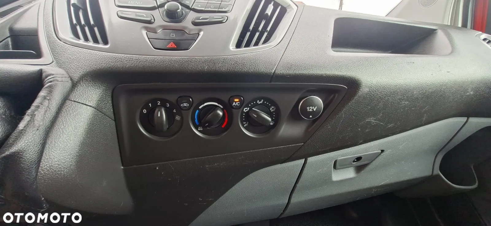 Ford Transit Custom - 11