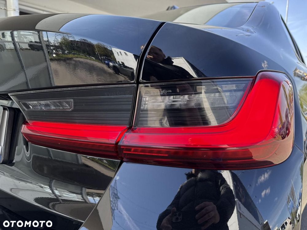 BMW Seria 3 - 22