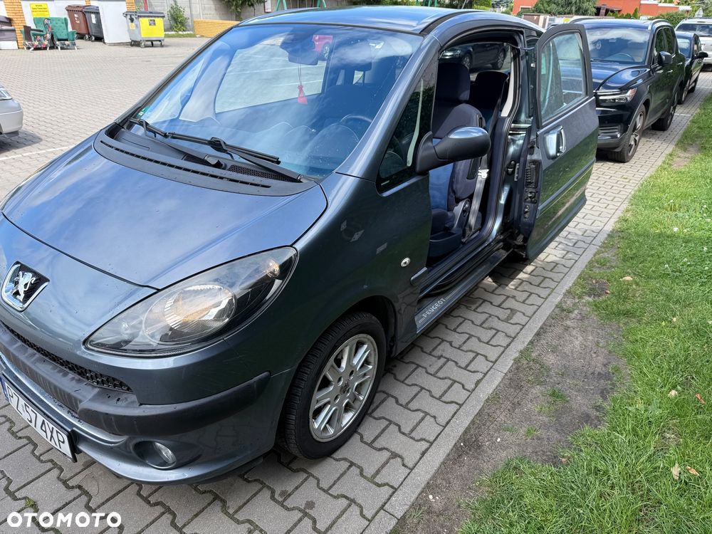 Peugeot 1007 1.4 Happy 2-Tronic - 17