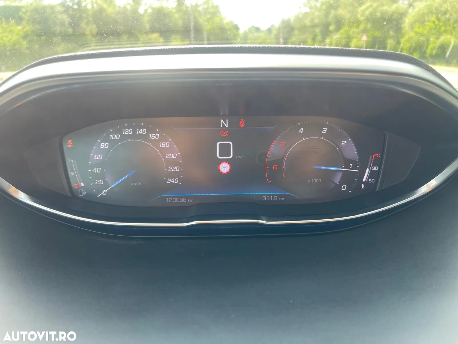 Peugeot 3008 1.5 BlueHDI 130 EAT8 Active Pack - 7