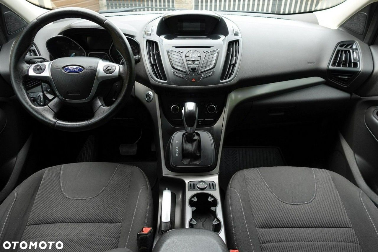 Ford Kuga - 13
