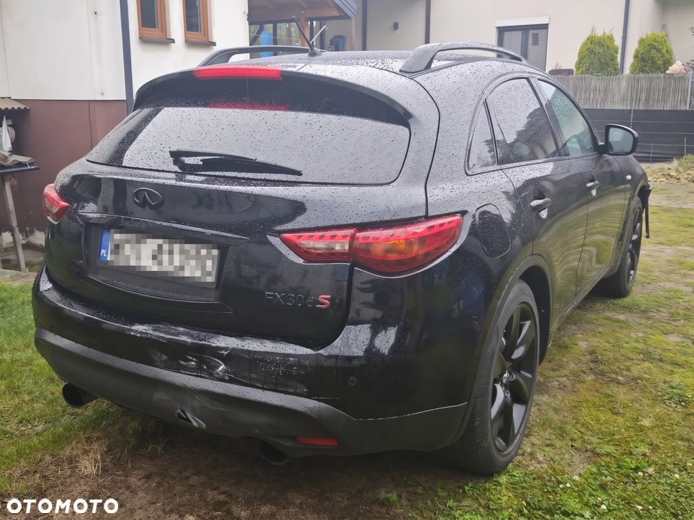 Infiniti FX FX30d S Premium - 4