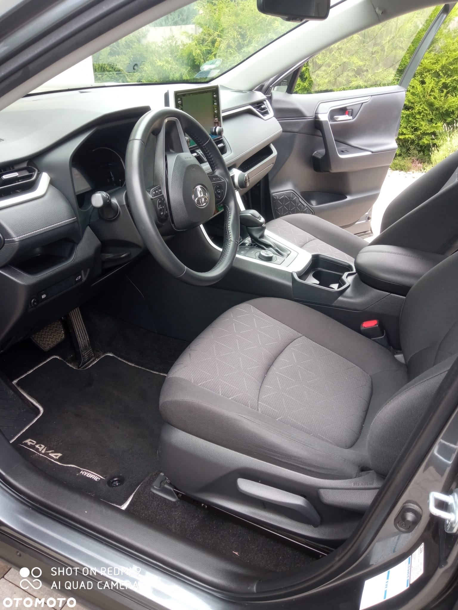 Toyota RAV4 - 11