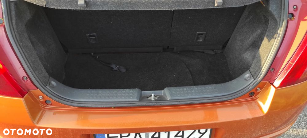 Suzuki Swift 1.3 GLX / Comfort - 10