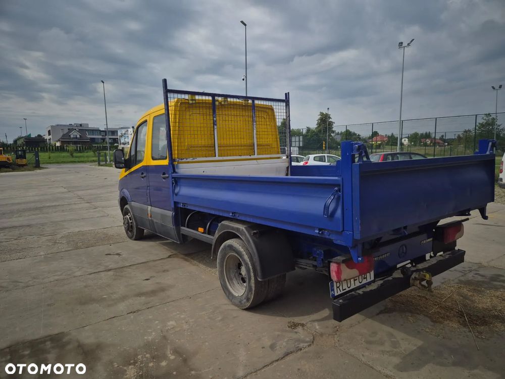 Mercedes-Benz Sprinter - 2