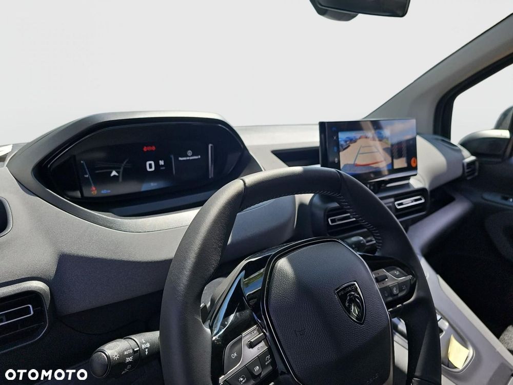 Peugeot Rifter - 8