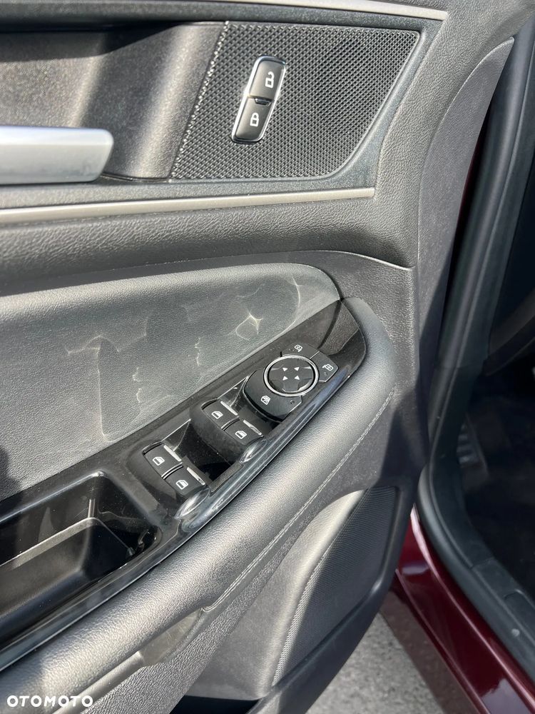 Ford Edge - 16