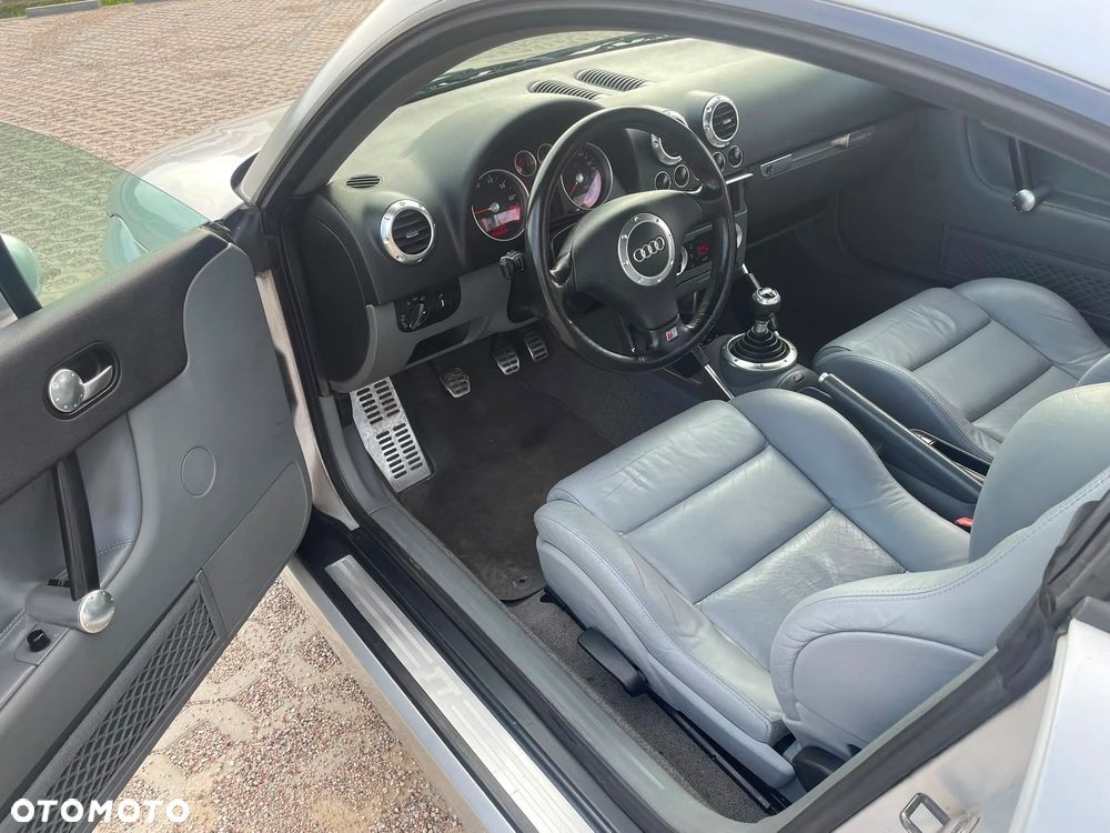 Audi TT Coupé 1.8T Quattro - 7