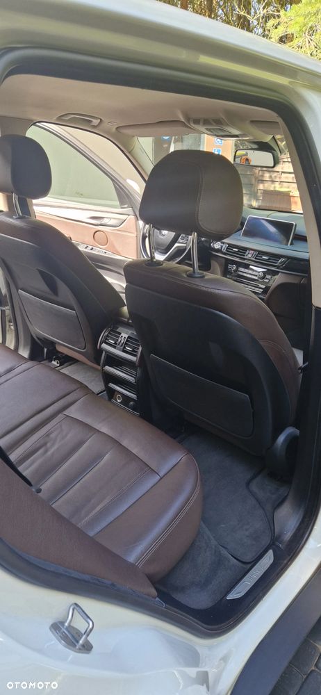 BMW X5 xDrive25d - 9