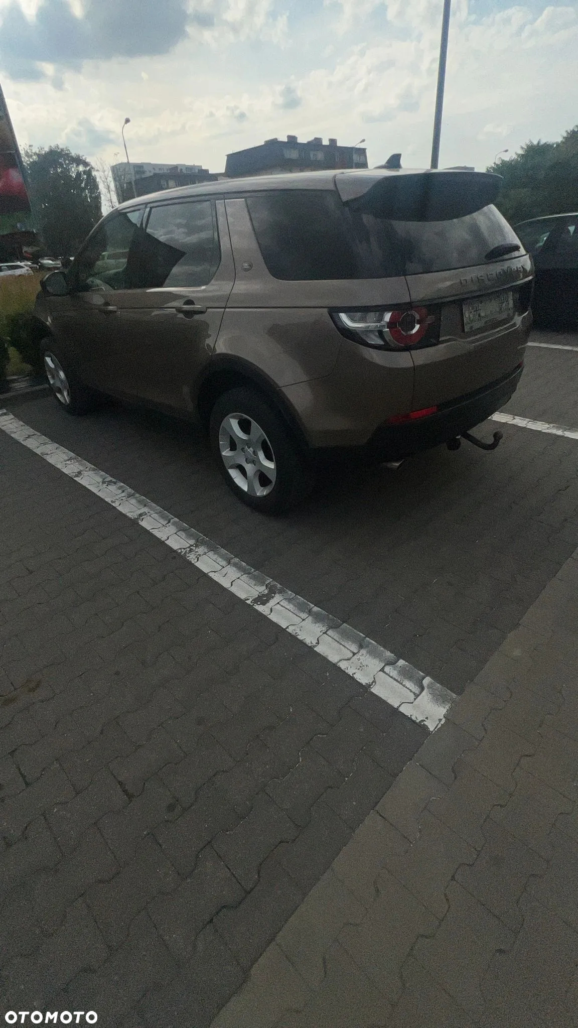 Land Rover Discovery Sport 2.0 eD4 HSE - 5