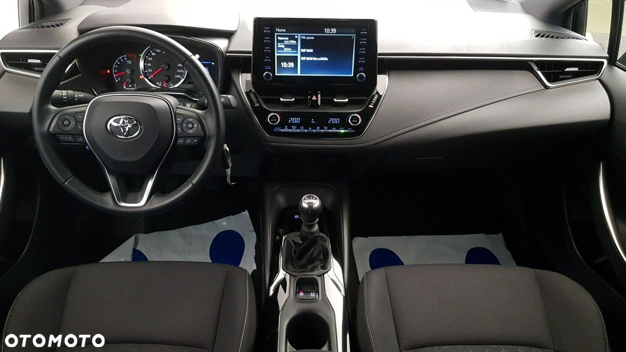 Toyota Corolla - 19