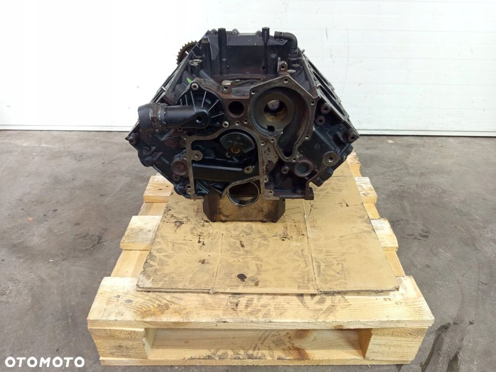 BLOK SILNIKA AUDI A6 C6 4F 3.0 TDI 059103021AR BKN - 5