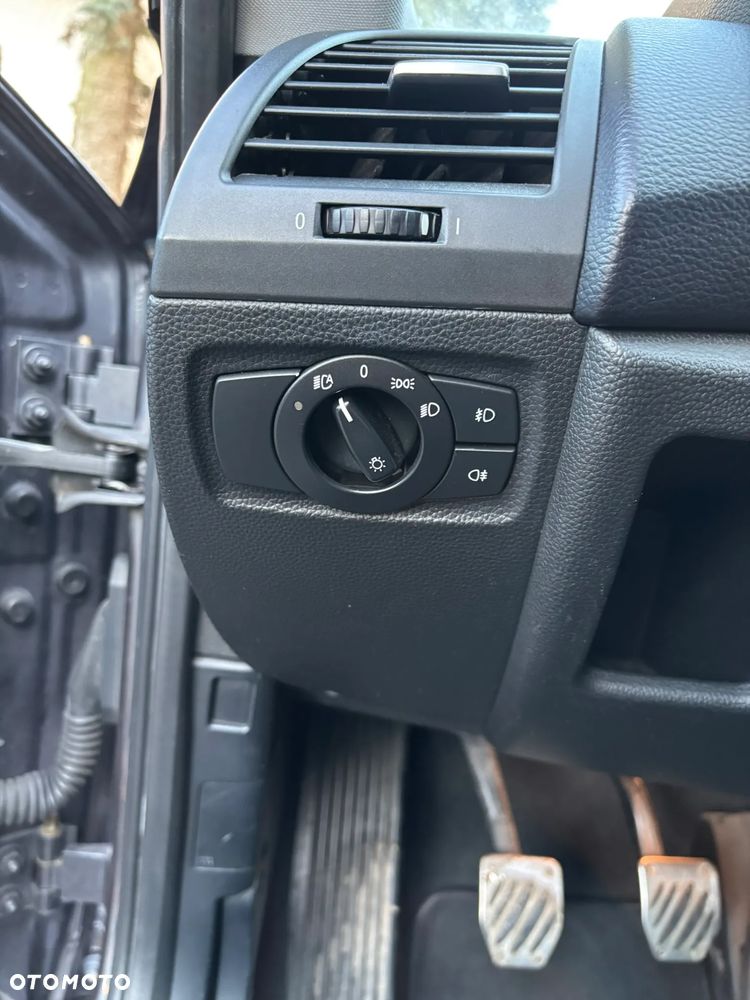 BMW Seria 1 - 15