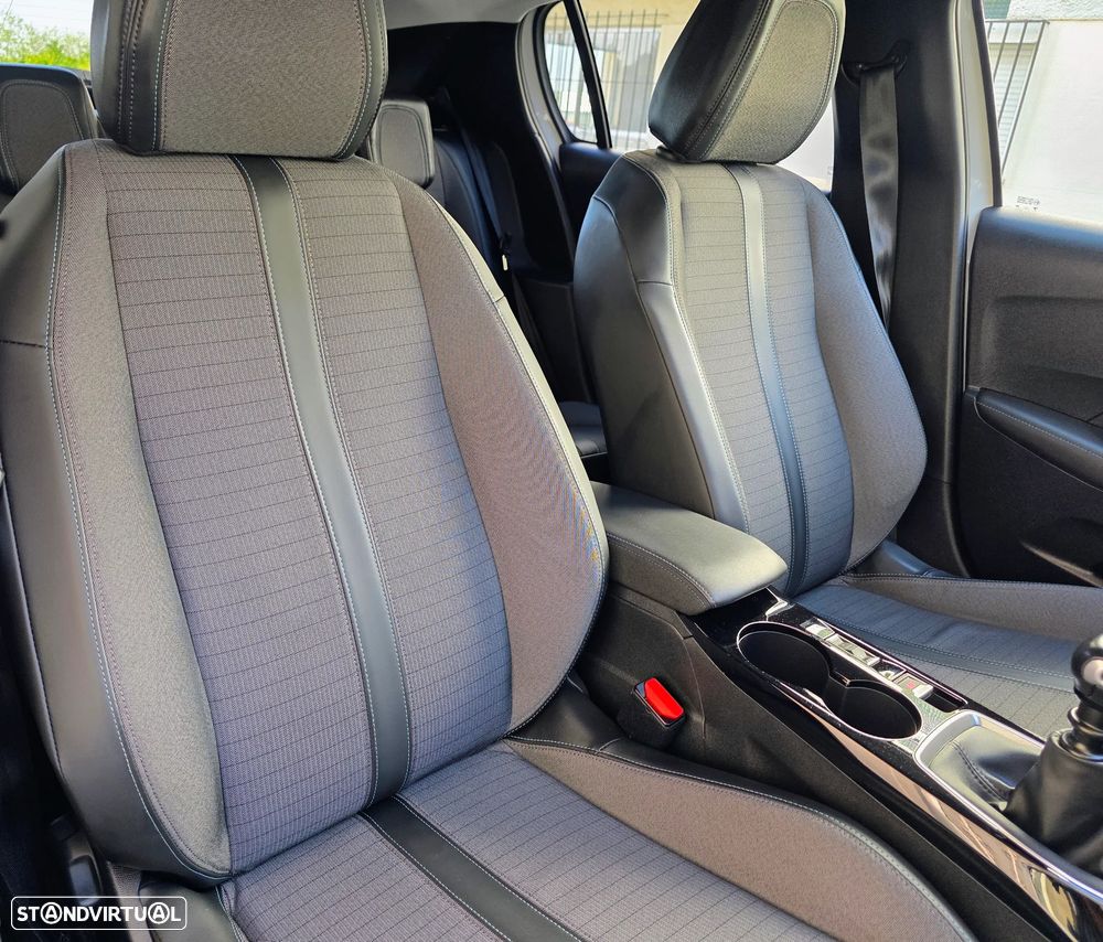 Peugeot 208 1.2 PureTech Allure - 47