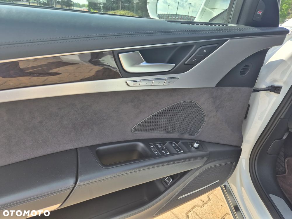 Audi A8 4.0 TFSI cylinder on demand quattro tiptronic - 20
