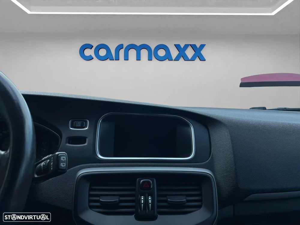 Volvo V40 2.0 D2 Momentum - 15