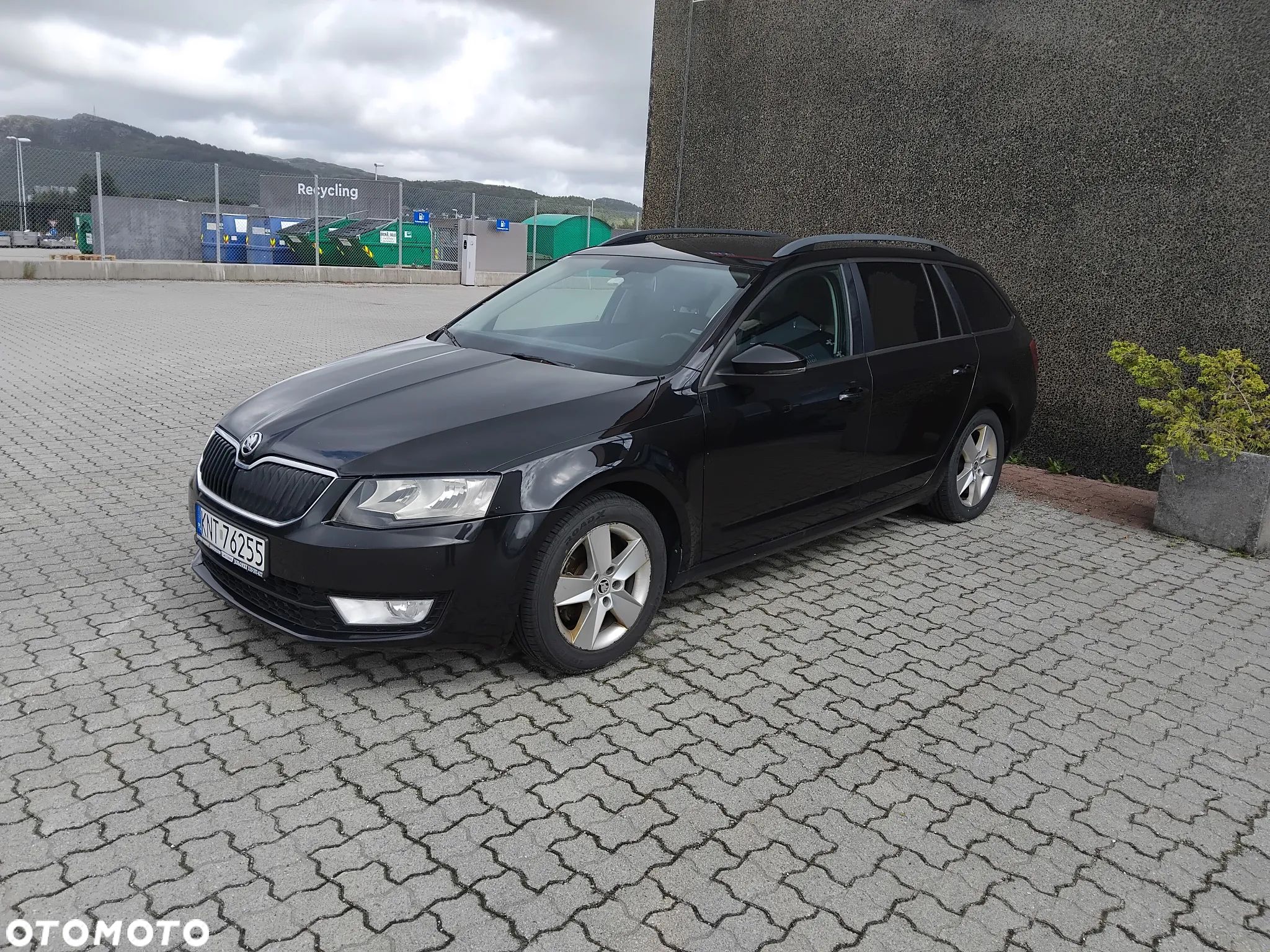 Skoda Octavia 1.6 TDI Fresh DSG - 1