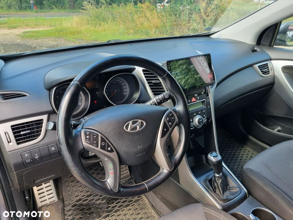 Hyundai i30 - 11