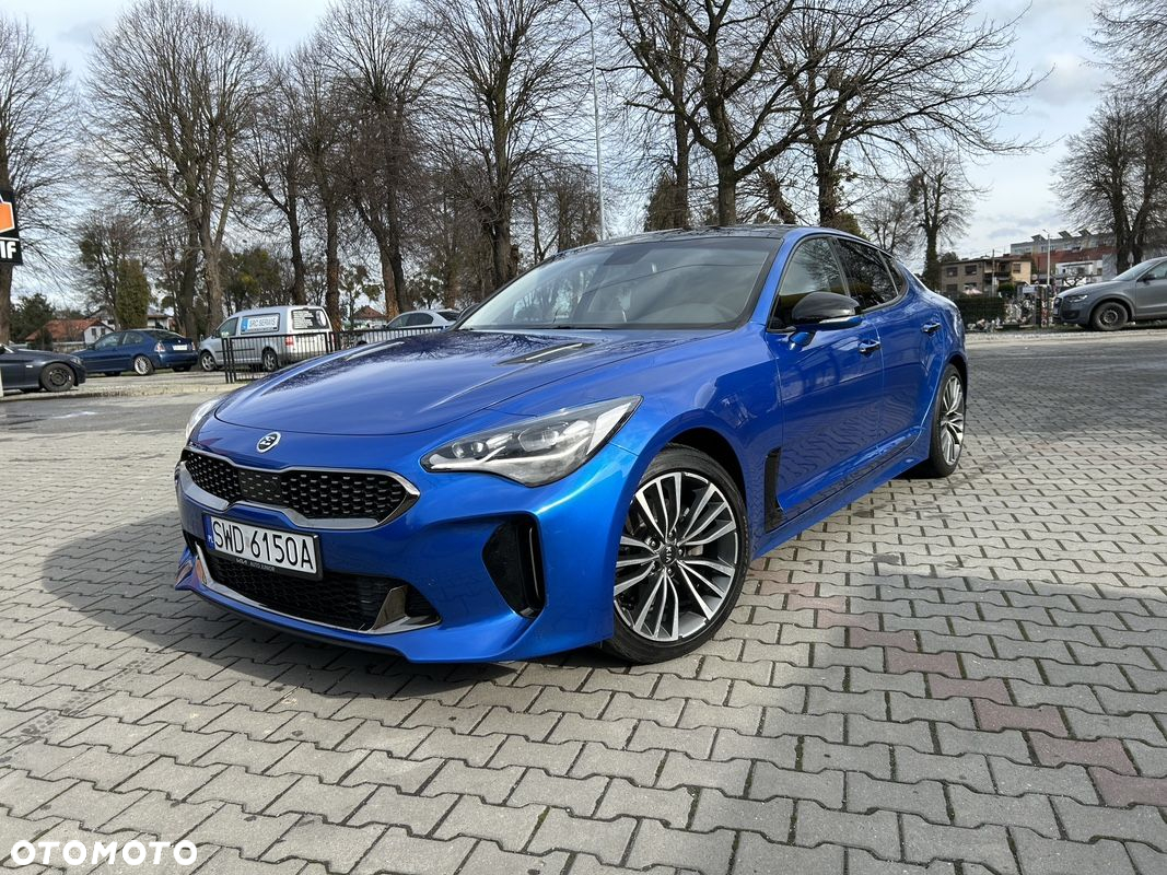 Kia Stinger 2.0 T-GDI GT Line - 4