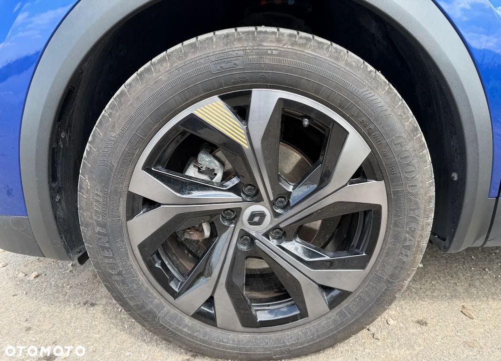 Renault Captur 1.6 E-TECH Plug-In R.S Line - 9