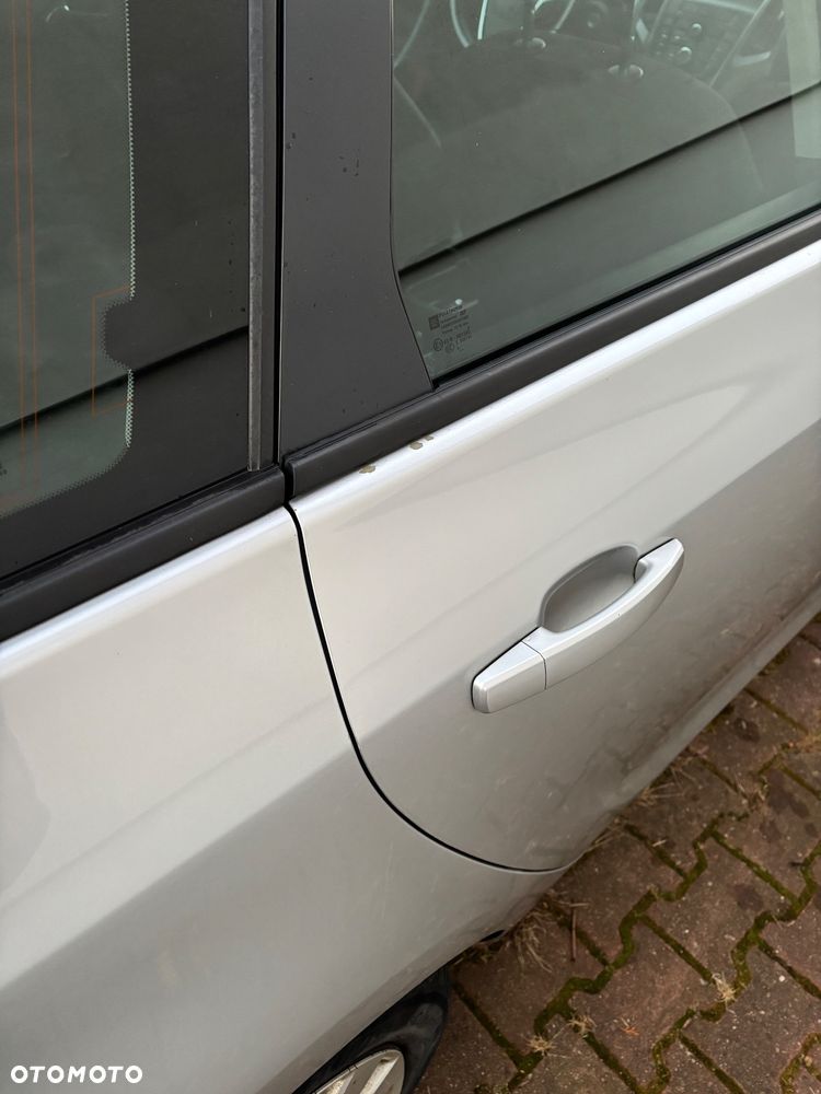 Opel Astra 1.7 CDTI Sport - 11