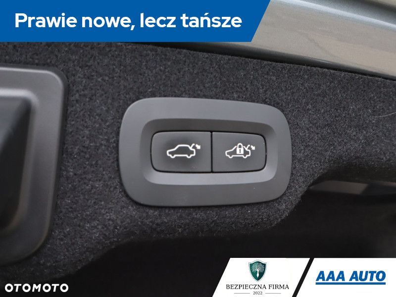 Volvo S90 - 23