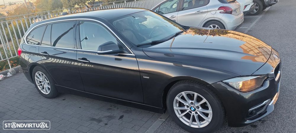 BMW 320 d EfficientDynamics Auto - 19