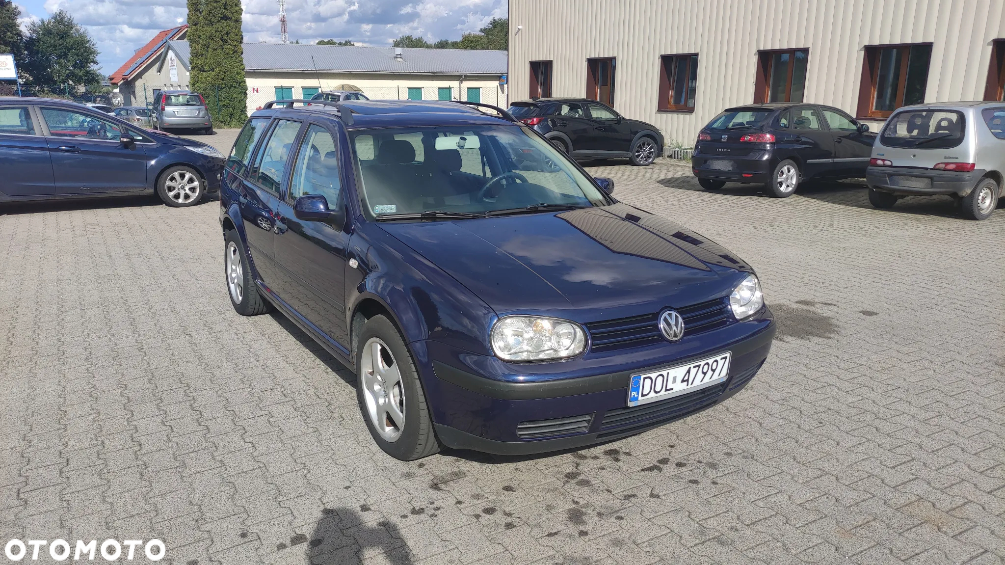 Volkswagen Golf - 8