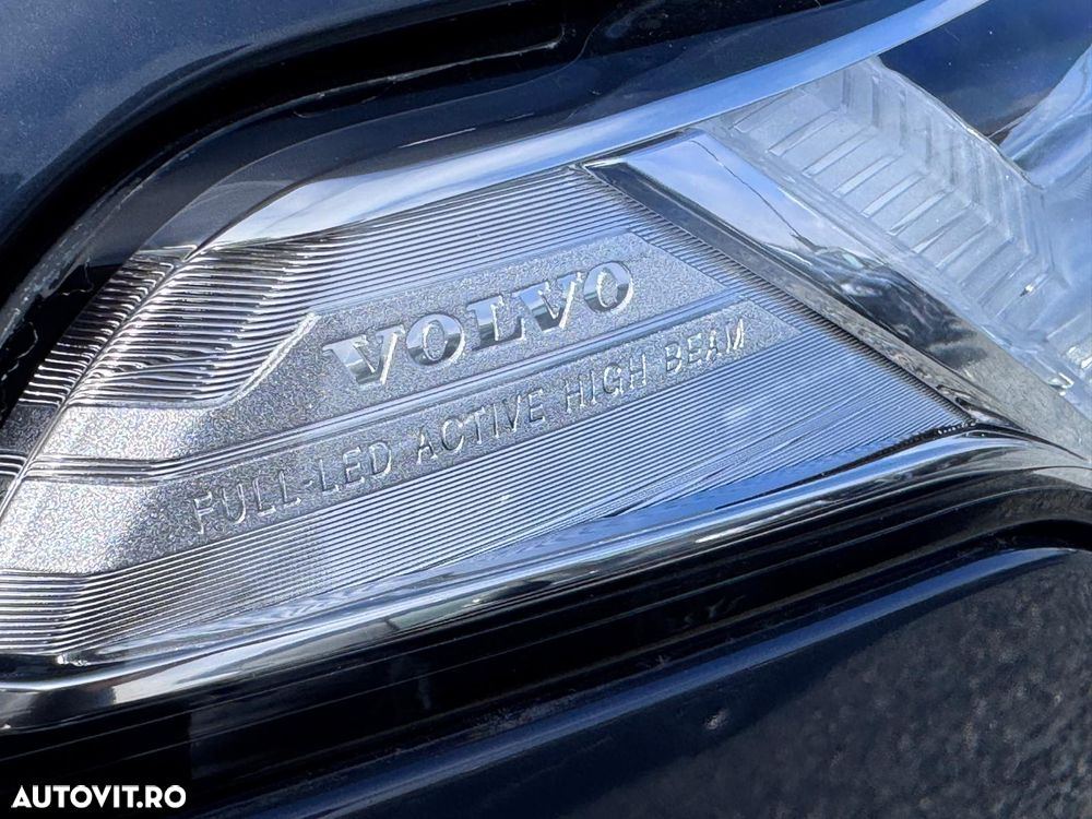 Volvo XC 90 T8 eAWD R-Design - 8