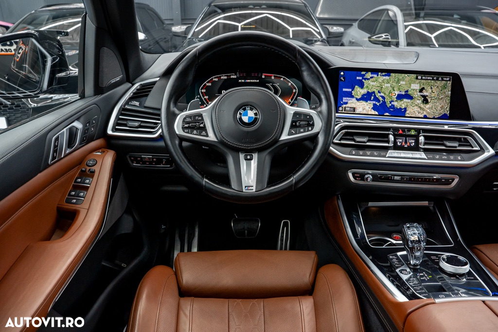 BMW X5 M M50d - 11