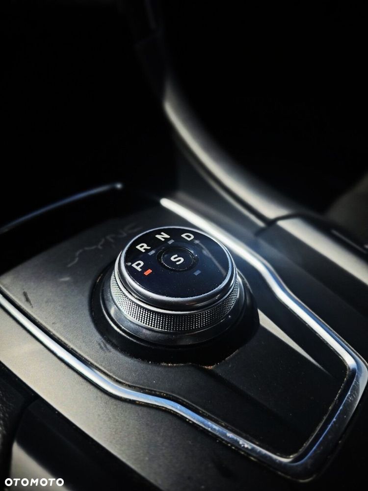 Ford Mondeo - 15