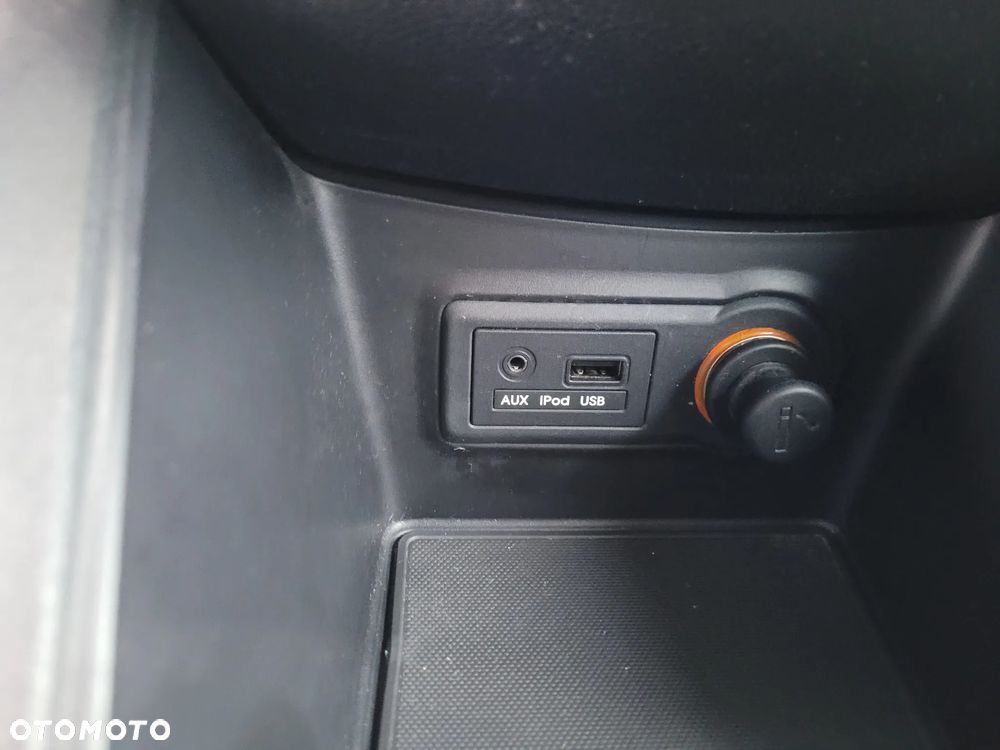 Kia Venga 1.6 CVVT Spirit - 31