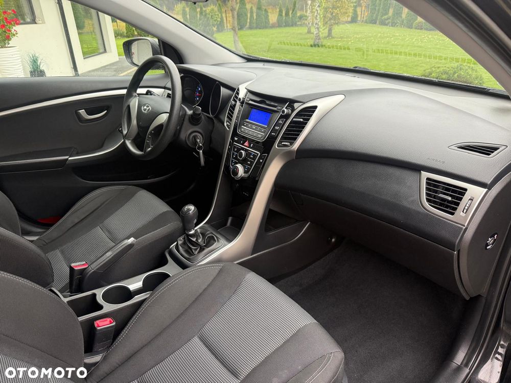 Hyundai i30 1.4 Classic - 17