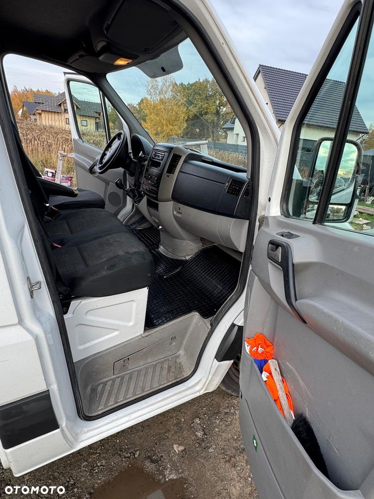 Mercedes-Benz Sprinter - 4