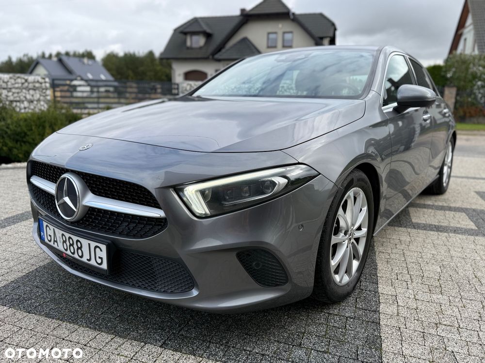 Mercedes-Benz Klasa A 220 4-Matic 7G-DCT - 3