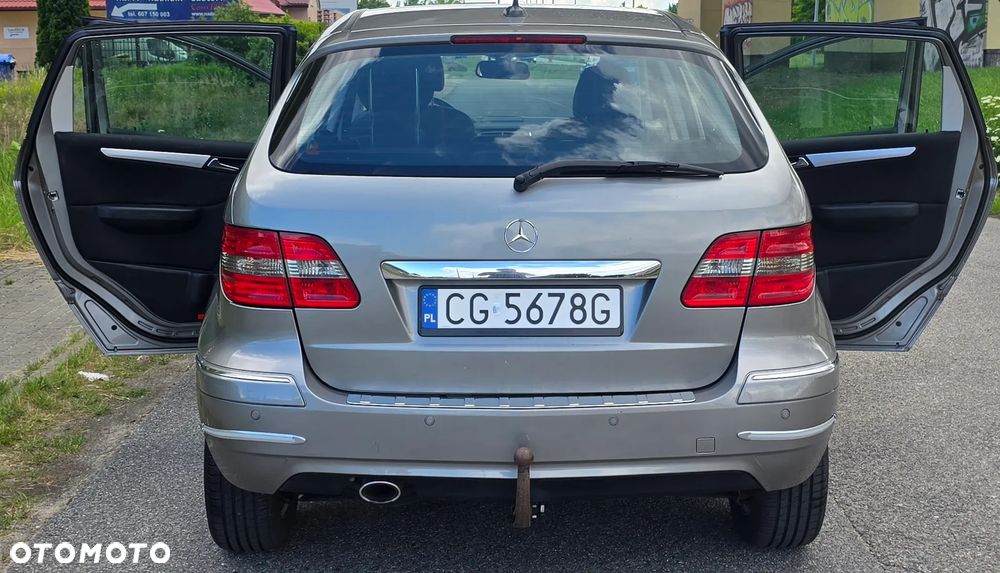 Mercedes-Benz Klasa B 200 CDI Autotronic - 16