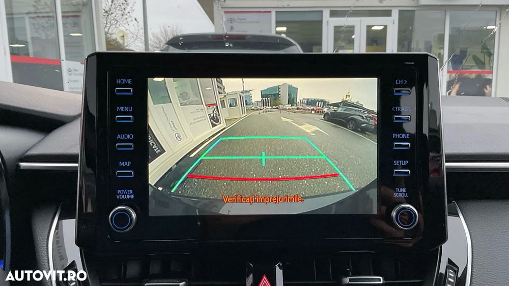 Toyota Corolla Sedan 1.8 HSD Dynamic - 15