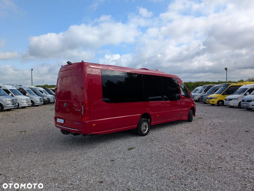 Mercedes-Benz Sprinter 517 - 4