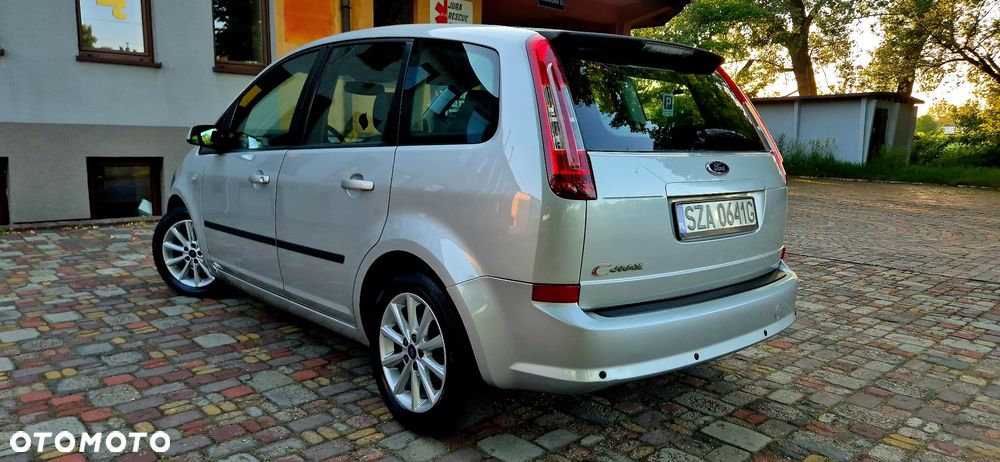 Ford C-MAX 1.8 Ambiente - 32