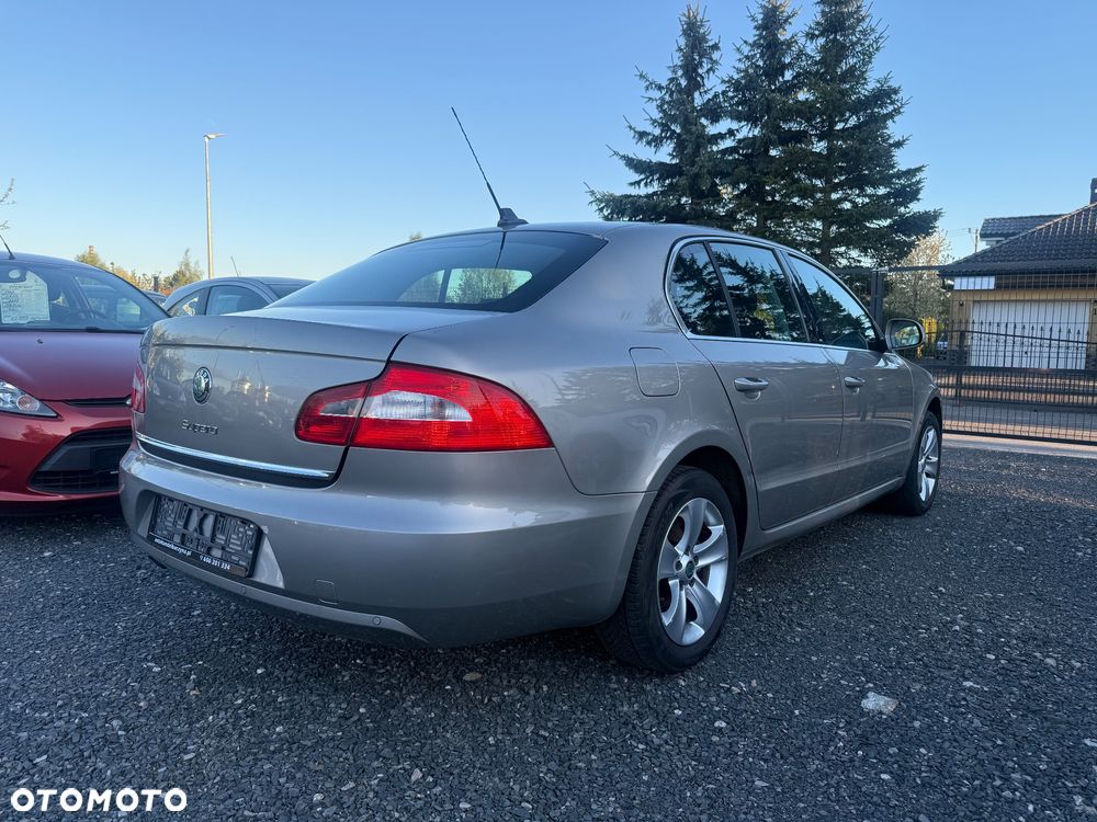 Skoda Superb 1.4 TSI Exclusive - 8