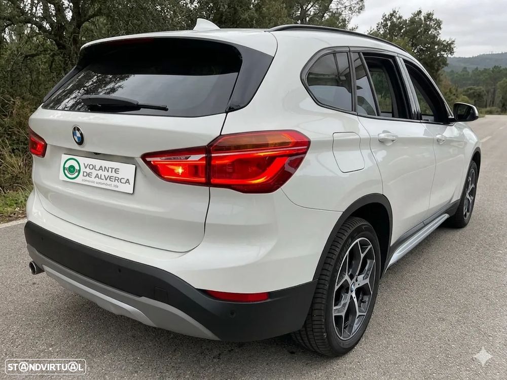 BMW X1 16 d sDrive Auto xLine - 4