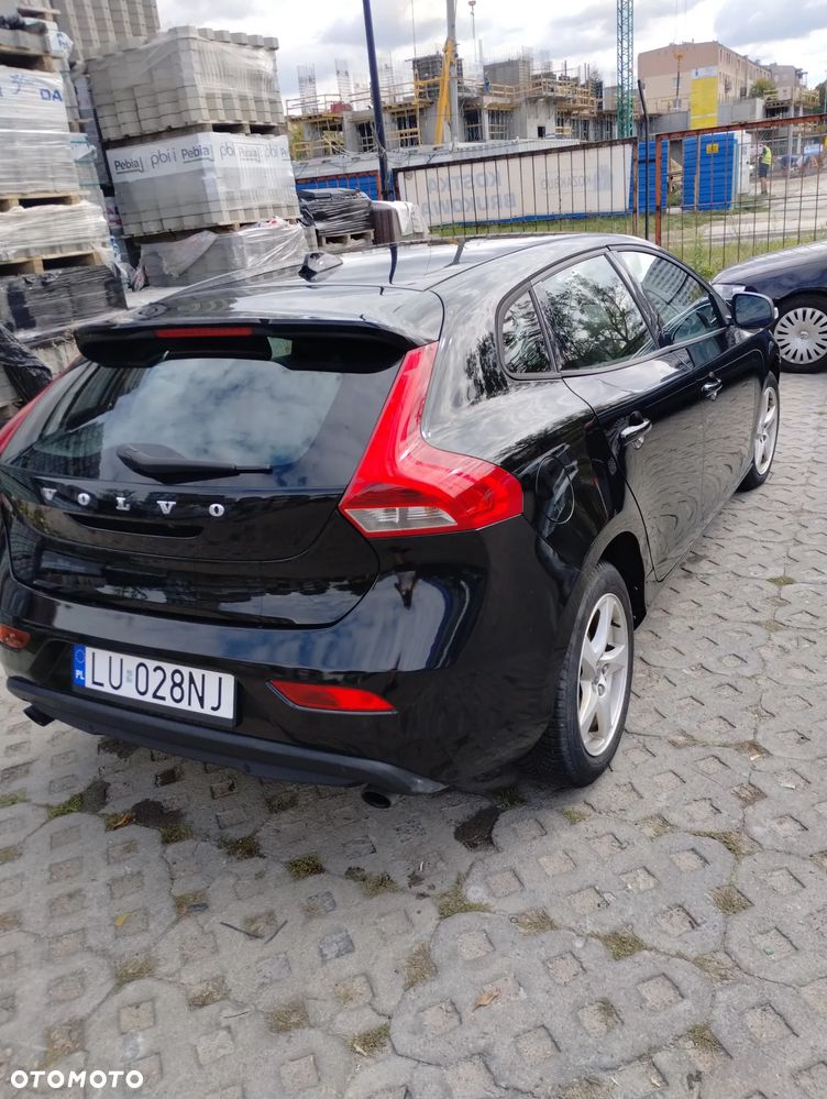 Volvo V40 D3 R-Design Momentum - 7