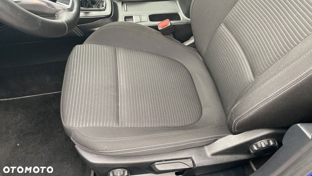 Ford Focus 1.0 EcoBoost mHEV Titanium X - 18