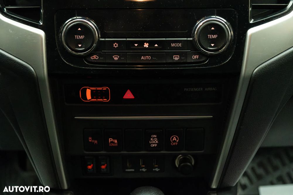 Mitsubishi L200 Double Cab 2.2 DI-D A/T Instyle - 29