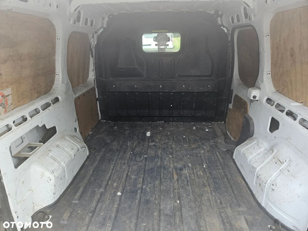 Ford TRANSIT CONNECT - 10