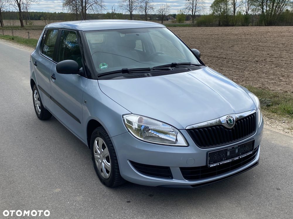 Skoda Fabia 1.2 HTP Ambiente - 2