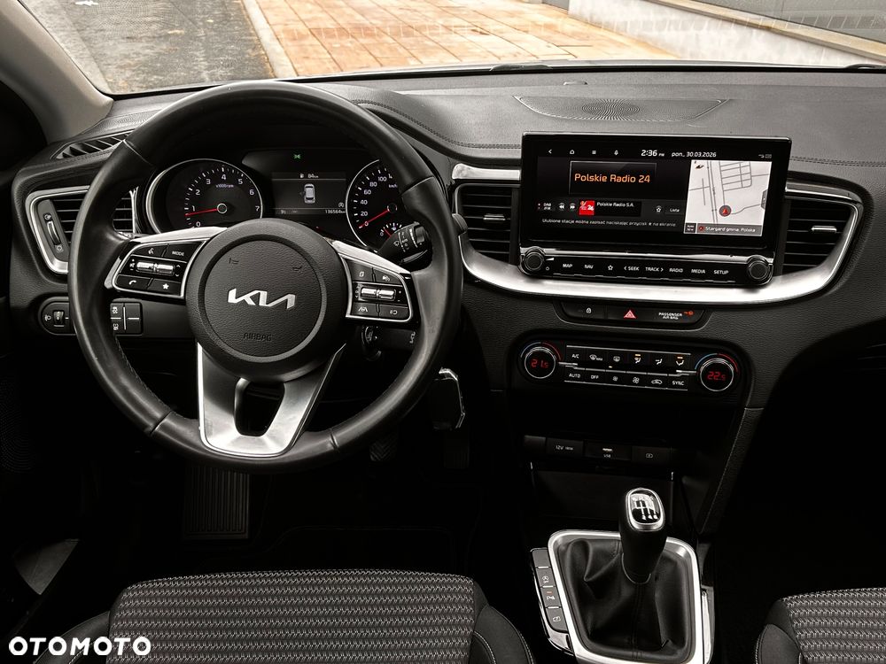 Kia Ceed 1.5 T-GDI OPF Vision - 23