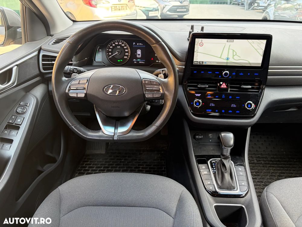 Hyundai IONIQ - 20