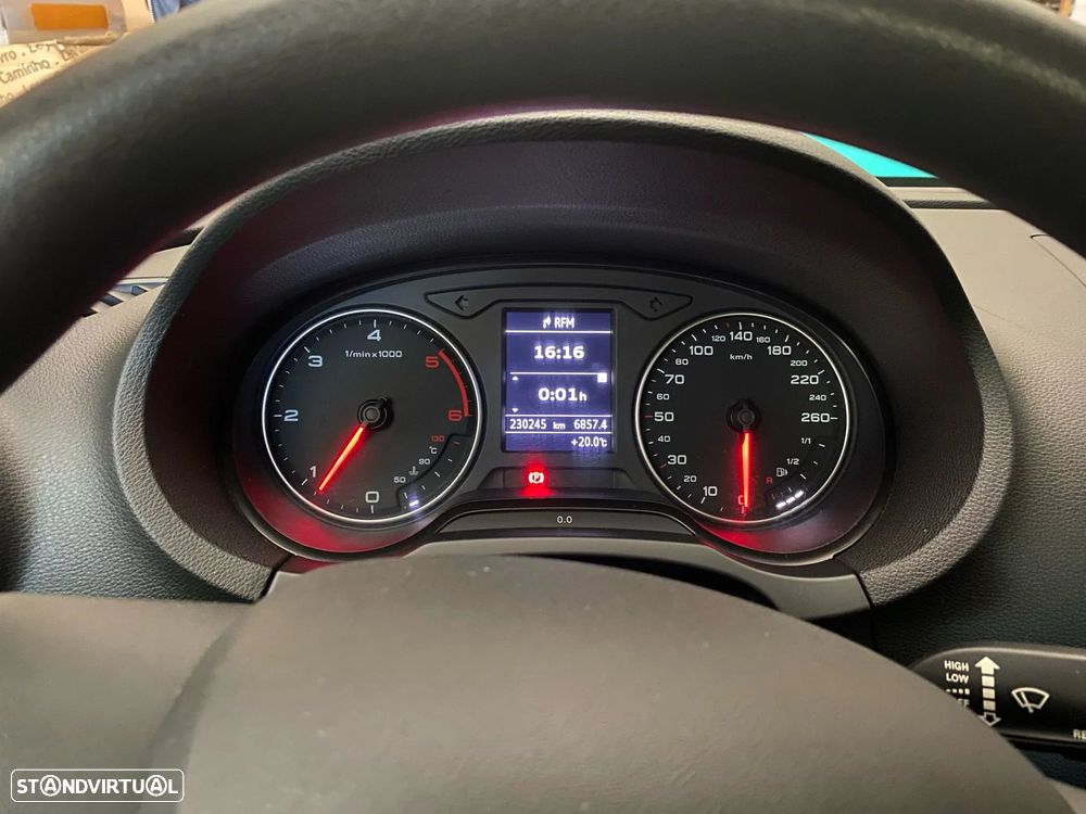 Audi A3 1.6 TDI - 21