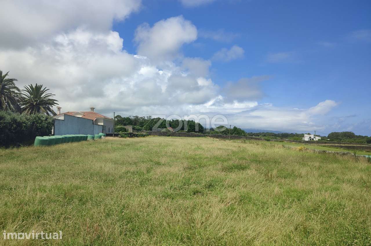 Terreno Agrícola com Vista Mar nas Calhetas, Ribeira Grande - Grande imagem: 5/11